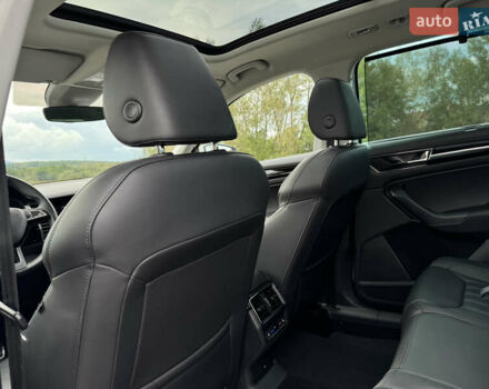 Белый Шкода Kodiaq, объемом двигателя 2 л и пробегом 153 тыс. км за 35600 $, фото 105 на Automoto.ua