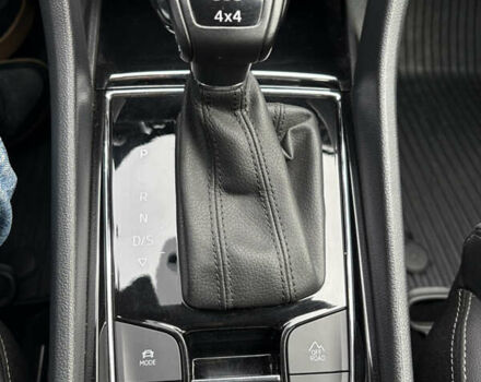 Белый Шкода Kodiaq, объемом двигателя 1.98 л и пробегом 232 тыс. км за 23000 $, фото 10 на Automoto.ua