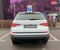 Білий Шкода Kodiaq, об'ємом двигуна 1.98 л та пробігом 75 тис. км за 29490 $, фото 6 на Automoto.ua