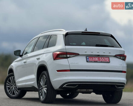 Белый Шкода Kodiaq, объемом двигателя 2 л и пробегом 153 тыс. км за 35600 $, фото 23 на Automoto.ua