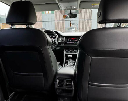 Белый Шкода Kodiaq, объемом двигателя 1.98 л и пробегом 113 тыс. км за 32000 $, фото 16 на Automoto.ua