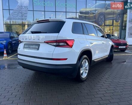 Белый Шкода Kodiaq, объемом двигателя 1.97 л и пробегом 219 тыс. км за 26200 $, фото 12 на Automoto.ua