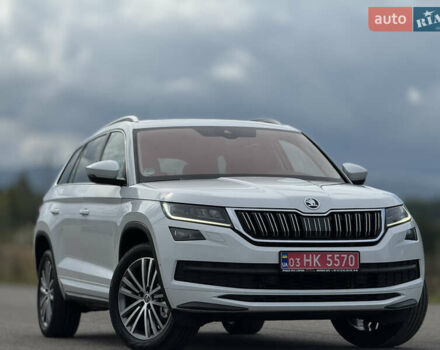Белый Шкода Kodiaq, объемом двигателя 2 л и пробегом 153 тыс. км за 35600 $, фото 3 на Automoto.ua