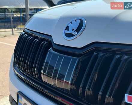 Білий Шкода Kodiaq, об'ємом двигуна 2 л та пробігом 122 тис. км за 39800 $, фото 17 на Automoto.ua