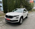 Белый Шкода Kodiaq, объемом двигателя 1.97 л и пробегом 237 тыс. км за 26500 $, фото 1 на Automoto.ua