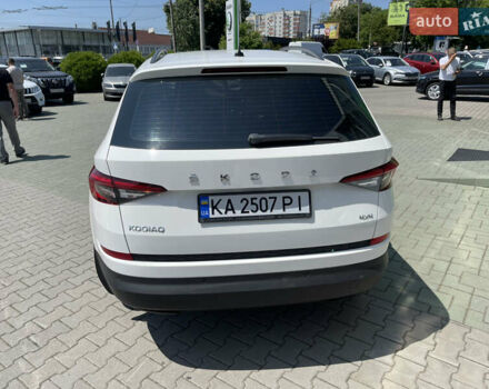 Белый Шкода Kodiaq, объемом двигателя 1.98 л и пробегом 234 тыс. км за 26000 $, фото 22 на Automoto.ua