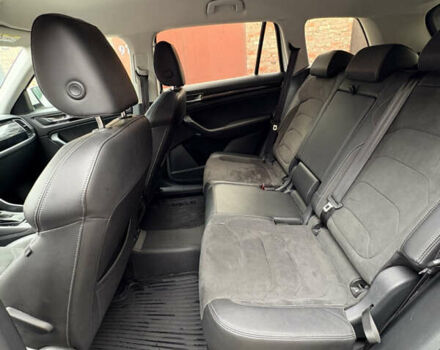 Белый Шкода Kodiaq, объемом двигателя 1.98 л и пробегом 232 тыс. км за 23000 $, фото 26 на Automoto.ua