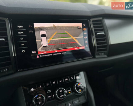 Белый Шкода Kodiaq, объемом двигателя 2 л и пробегом 195 тыс. км за 34999 $, фото 55 на Automoto.ua