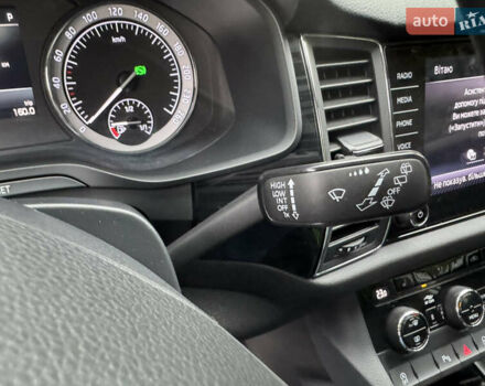 Белый Шкода Kodiaq, объемом двигателя 1.97 л и пробегом 237 тыс. км за 26500 $, фото 43 на Automoto.ua