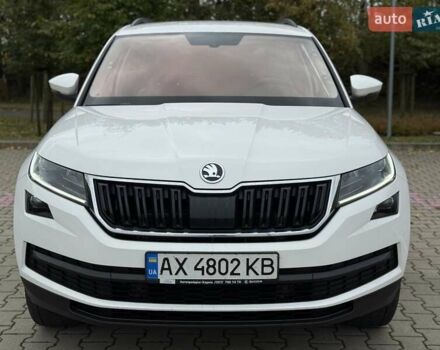 Белый Шкода Kodiaq, объемом двигателя 1.98 л и пробегом 56 тыс. км за 30500 $, фото 45 на Automoto.ua