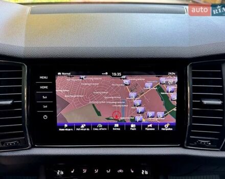 Белый Шкода Kodiaq, объемом двигателя 1.97 л и пробегом 82 тыс. км за 31900 $, фото 50 на Automoto.ua