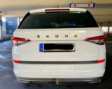 Шкода Kodiaq 2020 у Ужгороді на Automoto.ua Білий Шкода Kodiaq, об'ємом двигуна 2 л та пробігом 155 тис. км за 20960 $, фото 3 на Automoto.ua