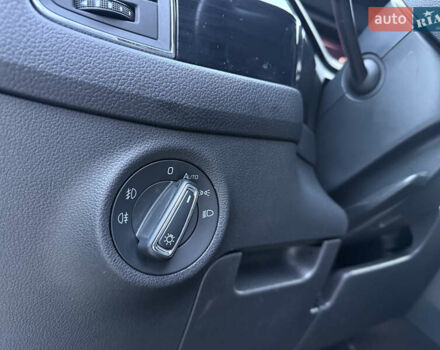 Белый Шкода Kodiaq, объемом двигателя 1.98 л и пробегом 95 тыс. км за 26699 $, фото 19 на Automoto.ua