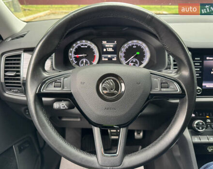 Белый Шкода Kodiaq, объемом двигателя 1.97 л и пробегом 237 тыс. км за 26500 $, фото 40 на Automoto.ua