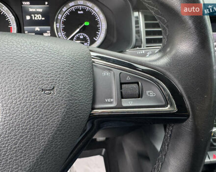 Белый Шкода Kodiaq, объемом двигателя 1.97 л и пробегом 237 тыс. км за 26500 $, фото 42 на Automoto.ua