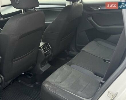 Белый Шкода Kodiaq, объемом двигателя 1.98 л и пробегом 131 тыс. км за 24000 $, фото 6 на Automoto.ua
