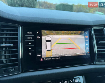 Белый Шкода Kodiaq, объемом двигателя 1.98 л и пробегом 95 тыс. км за 26699 $, фото 22 на Automoto.ua