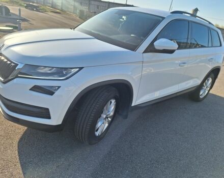 Белый Шкода Kodiaq, объемом двигателя 1.98 л и пробегом 67 тыс. км за 33000 $, фото 1 на Automoto.ua