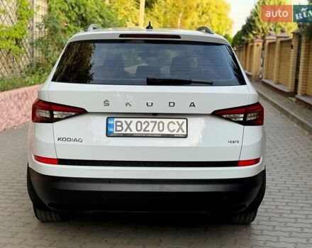 Белый Шкода Kodiaq, объемом двигателя 1.97 л и пробегом 82 тыс. км за 31900 $, фото 10 на Automoto.ua
