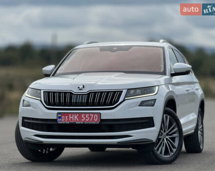 Белый Шкода Kodiaq, объемом двигателя 2 л и пробегом 153 тыс. км за 35600 $, фото 4 на Automoto.ua
