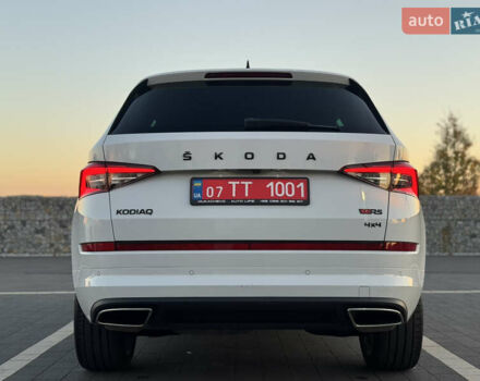 Белый Шкода Kodiaq, объемом двигателя 2 л и пробегом 195 тыс. км за 34999 $, фото 17 на Automoto.ua