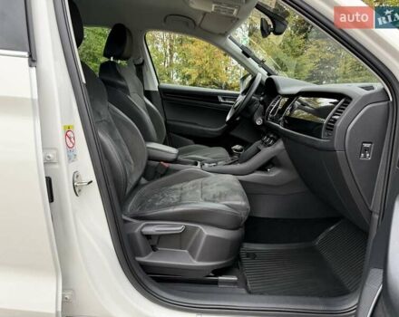 Белый Шкода Kodiaq, объемом двигателя 1.98 л и пробегом 56 тыс. км за 30500 $, фото 89 на Automoto.ua