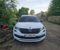 Белый Шкода Kodiaq, объемом двигателя 1.98 л и пробегом 67 тыс. км за 39999 $, фото 3 на Automoto.ua