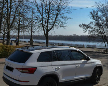 Белый Шкода Kodiaq, объемом двигателя 1.97 л и пробегом 226 тыс. км за 26000 $, фото 1 на Automoto.ua