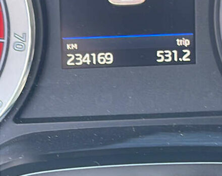 Белый Шкода Kodiaq, объемом двигателя 1.98 л и пробегом 234 тыс. км за 26000 $, фото 2 на Automoto.ua