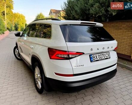 Белый Шкода Kodiaq, объемом двигателя 1.97 л и пробегом 82 тыс. км за 31900 $, фото 3 на Automoto.ua