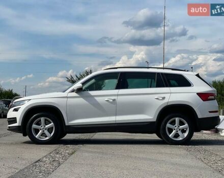 Шкода Kodiaq 2020 в Ужгороде на Automoto.ua Белый Шкода Kodiaq, объемом двигателя 1.97 л и пробегом 267 тыс. км за 26800 $, фото 7 на Automoto.ua