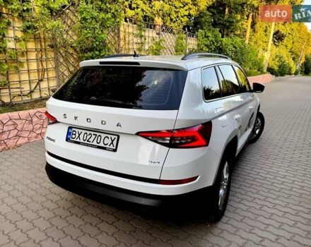 Белый Шкода Kodiaq, объемом двигателя 1.97 л и пробегом 82 тыс. км за 31900 $, фото 5 на Automoto.ua