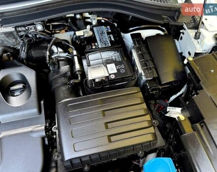 Белый Шкода Kodiaq, объемом двигателя 1.97 л и пробегом 82 тыс. км за 31900 $, фото 62 на Automoto.ua