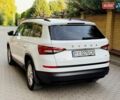 Белый Шкода Kodiaq, объемом двигателя 1.97 л и пробегом 82 тыс. км за 31900 $, фото 11 на Automoto.ua