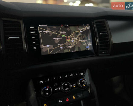 Белый Шкода Kodiaq, объемом двигателя 2 л и пробегом 195 тыс. км за 34999 $, фото 67 на Automoto.ua