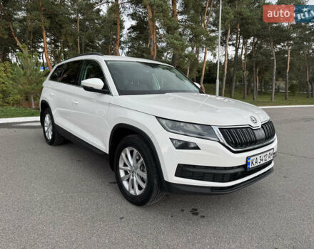Белый Шкода Kodiaq, объемом двигателя 2 л и пробегом 225 тыс. км за 21800 $, фото 10 на Automoto.ua
