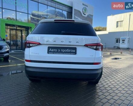 Белый Шкода Kodiaq, объемом двигателя 1.97 л и пробегом 219 тыс. км за 26200 $, фото 17 на Automoto.ua