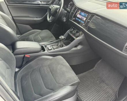 Белый Шкода Kodiaq, объемом двигателя 2 л и пробегом 225 тыс. км за 21800 $, фото 24 на Automoto.ua