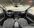 Белый Шкода Kodiaq, объемом двигателя 1.98 л и пробегом 56 тыс. км за 30500 $, фото 98 на Automoto.ua
