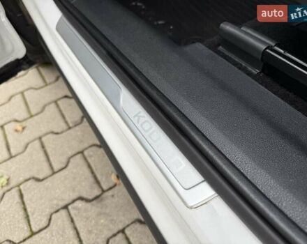 Белый Шкода Kodiaq, объемом двигателя 1.98 л и пробегом 56 тыс. км за 30500 $, фото 52 на Automoto.ua