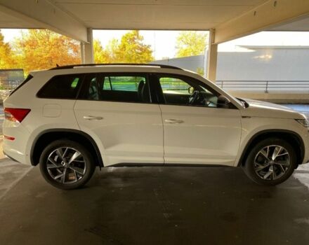 Шкода Kodiaq 2020 у Ужгороді на Automoto.ua Білий Шкода Kodiaq, об'ємом двигуна 2 л та пробігом 155 тис. км за 20960 $, фото 2 на Automoto.ua