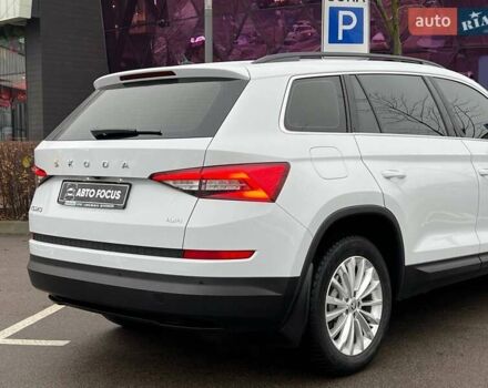 Білий Шкода Kodiaq, об'ємом двигуна 1.98 л та пробігом 75 тис. км за 29490 $, фото 8 на Automoto.ua