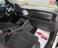 Белый Шкода Kodiaq, объемом двигателя 2 л и пробегом 124 тыс. км за 39999 $, фото 88 на Automoto.ua