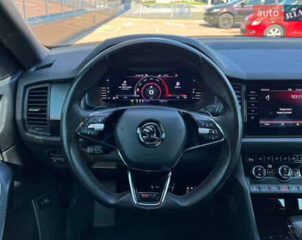 Білий Шкода Kodiaq, об'ємом двигуна 2 л та пробігом 122 тис. км за 39800 $, фото 26 на Automoto.ua