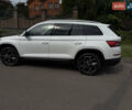 Белый Шкода Kodiaq, объемом двигателя 1.97 л и пробегом 270 тыс. км за 27999 $, фото 1 на Automoto.ua