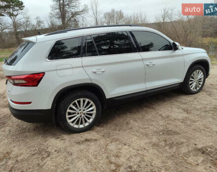 Белый Шкода Kodiaq, объемом двигателя 1.98 л и пробегом 74 тыс. км за 29500 $, фото 8 на Automoto.ua
