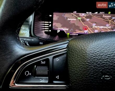 Белый Шкода Kodiaq, объемом двигателя 1.97 л и пробегом 82 тыс. км за 31900 $, фото 42 на Automoto.ua