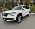 Белый Шкода Kodiaq, объемом двигателя 2 л и пробегом 225 тыс. км за 21800 $, фото 3 на Automoto.ua