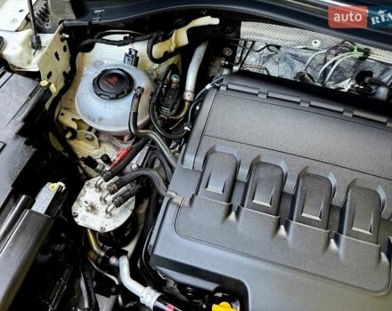 Белый Шкода Kodiaq, объемом двигателя 1.97 л и пробегом 82 тыс. км за 31900 $, фото 61 на Automoto.ua