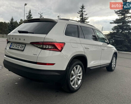 Белый Шкода Kodiaq, объемом двигателя 2 л и пробегом 225 тыс. км за 21800 $, фото 17 на Automoto.ua